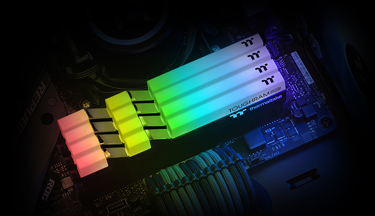 TOUGHRAM RGB Memory DDR4 3600MHz 16GB (8GB x 2) | ttpremium